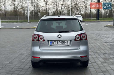 Хэтчбек Volkswagen Golf Plus 2012 в 