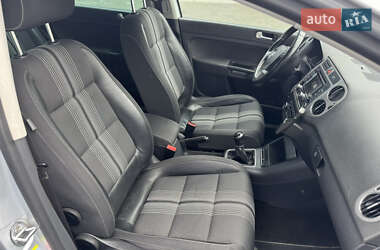 Хэтчбек Volkswagen Golf Plus 2012 в 