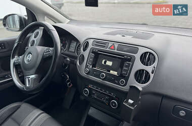 Хэтчбек Volkswagen Golf Plus 2012 в 