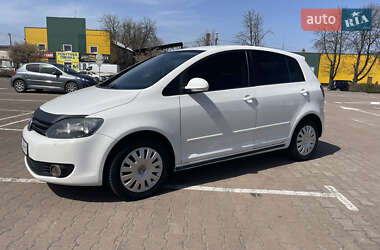 Хэтчбек Volkswagen Golf Plus 2010 в 