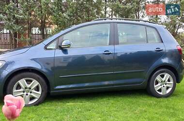 Хэтчбек Volkswagen Golf Plus 2009 в 