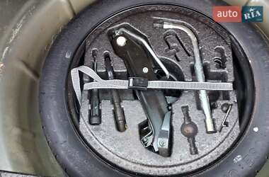 Хэтчбек Volkswagen Golf Plus 2009 в 