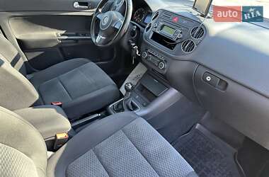 Хэтчбек Volkswagen Golf Plus 2009 в 