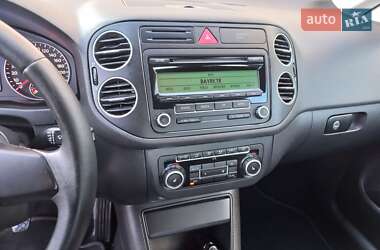 Хетчбек Volkswagen Golf Plus 2009 в 