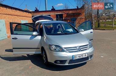 Хэтчбек Volkswagen Golf Plus 2005 в 