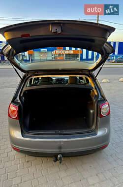 Хэтчбек Volkswagen Golf Plus 2008 в 