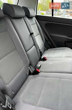 Хетчбек Volkswagen Golf Plus 2005 в 