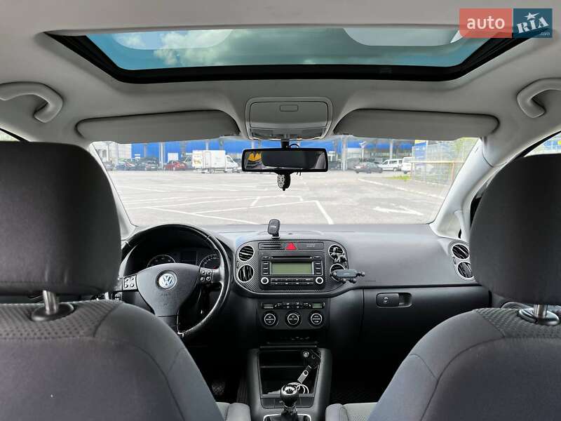 Хэтчбек Volkswagen Golf Plus 2005 в Ивано-Франковске