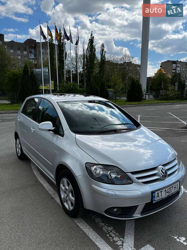Хэтчбек Volkswagen Golf Plus 2005 в Ивано-Франковске