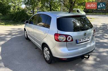 Хетчбек Volkswagen Golf Plus 2006 в 