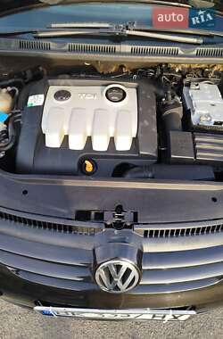 Хэтчбек Volkswagen Golf Plus 2005 в 