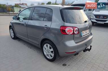 Хетчбек Volkswagen Golf Plus 2009 в 