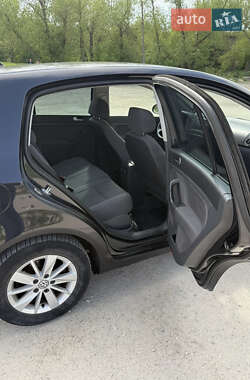 Хэтчбек Volkswagen Golf Plus 2005 в 