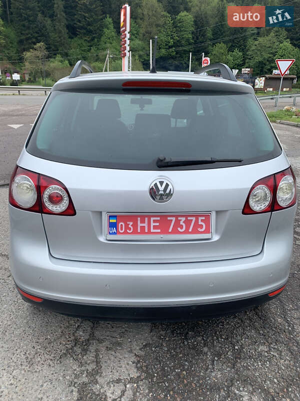 Хетчбек Volkswagen Golf Plus 2008 в Іршаві