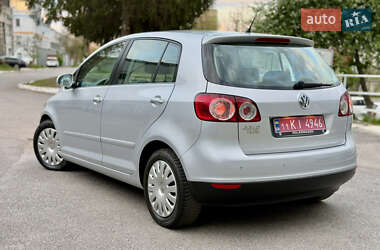 Хетчбек Volkswagen Golf Plus 2007 в 