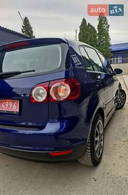 Хэтчбек Volkswagen Golf Plus 2008 в 