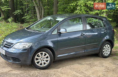 Хетчбек Volkswagen Golf Plus 2006 в 