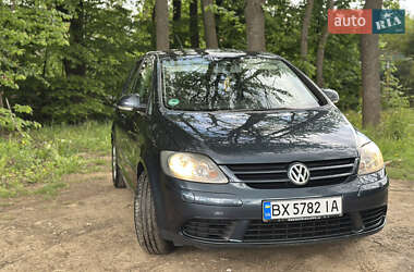Хетчбек Volkswagen Golf Plus 2006 в 