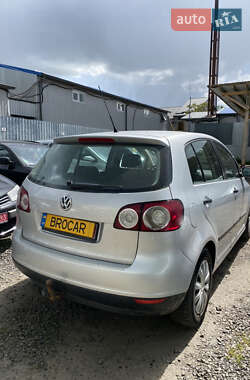 Хэтчбек Volkswagen Golf Plus 2005 в 