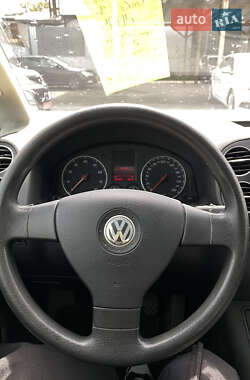 Хэтчбек Volkswagen Golf Plus 2005 в 