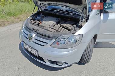 Хетчбек Volkswagen Golf Plus 2007 в 