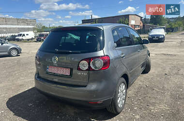 Хэтчбек Volkswagen Golf Plus 2005 в 