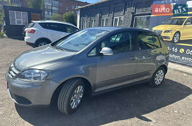 Хэтчбек Volkswagen Golf Plus 2005 в 