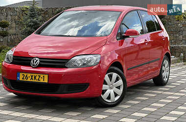 Хетчбек Volkswagen Golf Plus 2012 в 