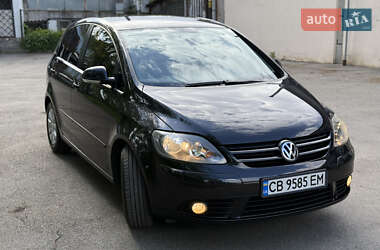 Хетчбек Volkswagen Golf Plus 2006 в 