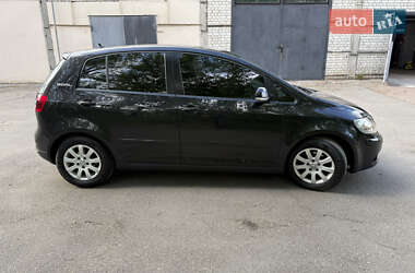 Хетчбек Volkswagen Golf Plus 2006 в 