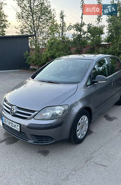 Хетчбек Volkswagen Golf Plus 2006 в Хмільнику