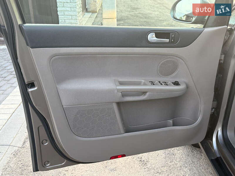 Хетчбек Volkswagen Golf Plus 2009 в Вінниці