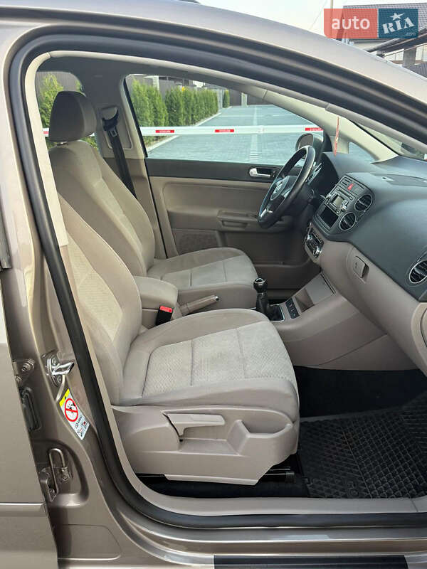 Хетчбек Volkswagen Golf Plus 2009 в Вінниці