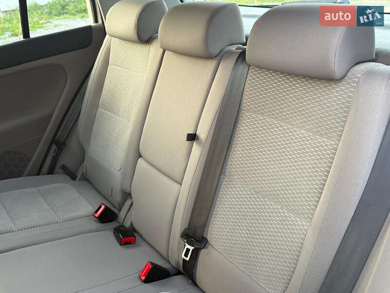 Хетчбек Volkswagen Golf Plus 2009 в Вінниці