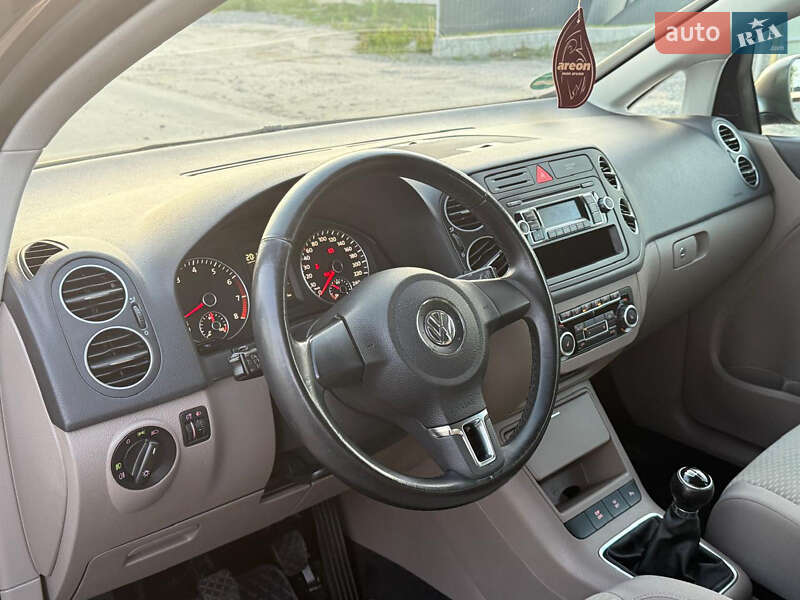 Хетчбек Volkswagen Golf Plus 2009 в Вінниці