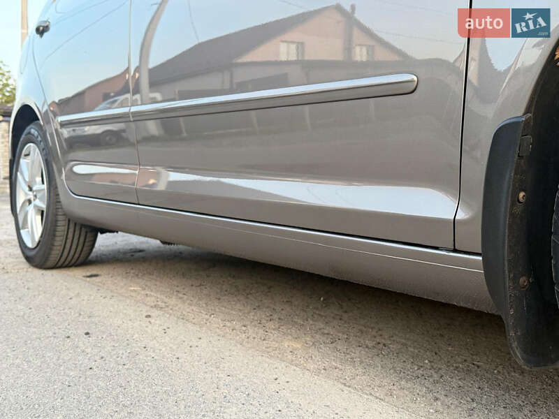 Хетчбек Volkswagen Golf Plus 2009 в Вінниці