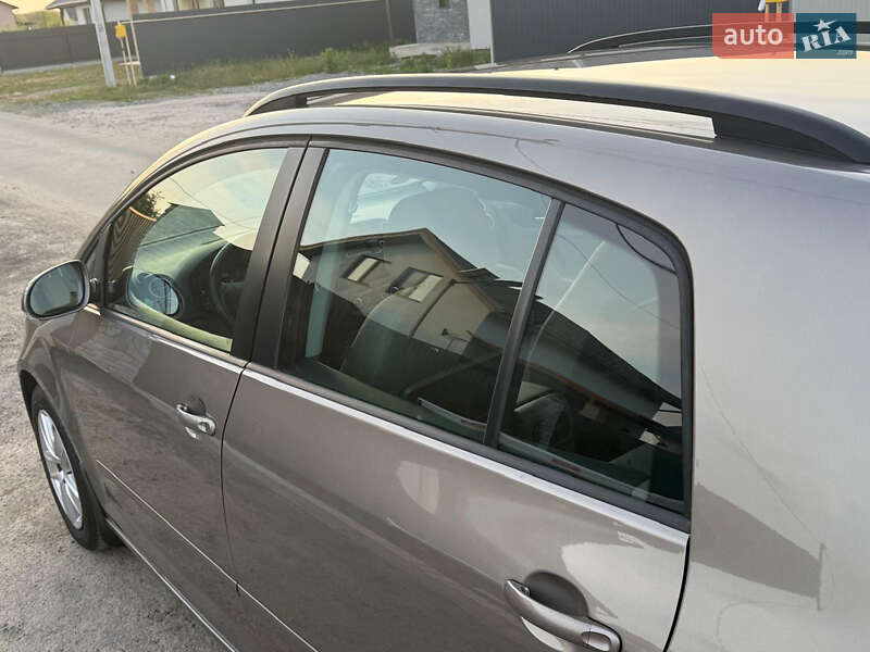 Хетчбек Volkswagen Golf Plus 2009 в Вінниці