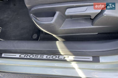Хэтчбек Volkswagen Golf Plus 2008 в 