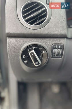 Хэтчбек Volkswagen Golf Plus 2005 в 