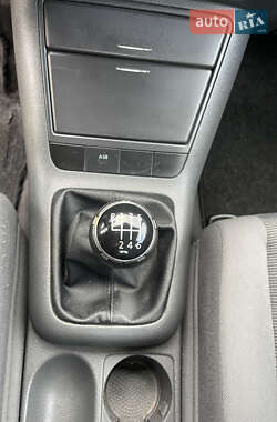 Хэтчбек Volkswagen Golf Plus 2005 в 