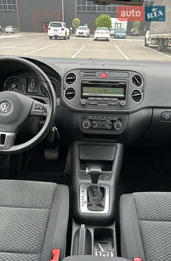 Хетчбек Volkswagen Golf Plus 2010 в 
