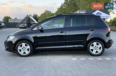 Хетчбек Volkswagen Golf Plus 2010 в 