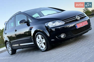 Хетчбек Volkswagen Golf Plus 2010 в 