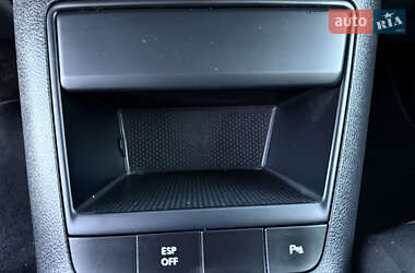 Хетчбек Volkswagen Golf Plus 2010 в 