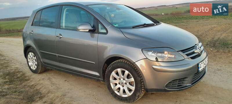 Хэтчбек Volkswagen Golf Plus 2005 в Тлумаче