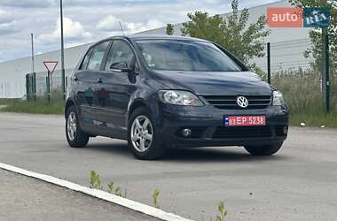 Хетчбек Volkswagen Golf Plus 2007 в Коростені