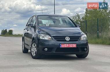 Хетчбек Volkswagen Golf Plus 2007 в Коростені