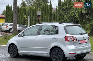Хэтчбек Volkswagen Golf Plus 2009 в 