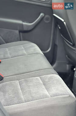 Хэтчбек Volkswagen Golf Plus 2009 в 