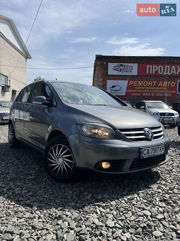 Хетчбек Volkswagen Golf Plus 2005 в Смілі